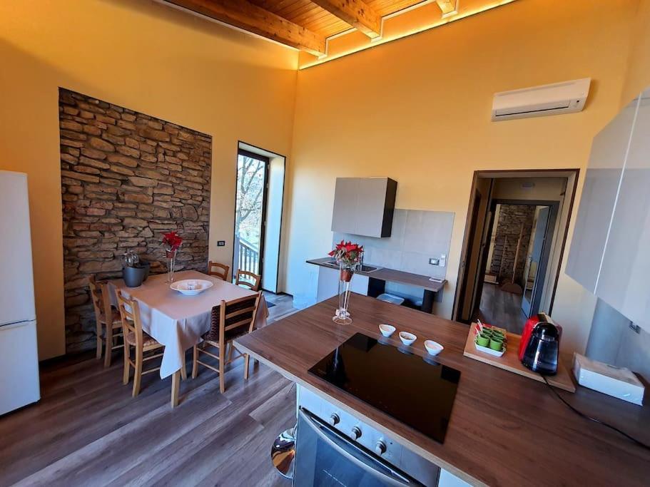 Fontanelice Villa Cristallo Private Apartment מראה חיצוני תמונה