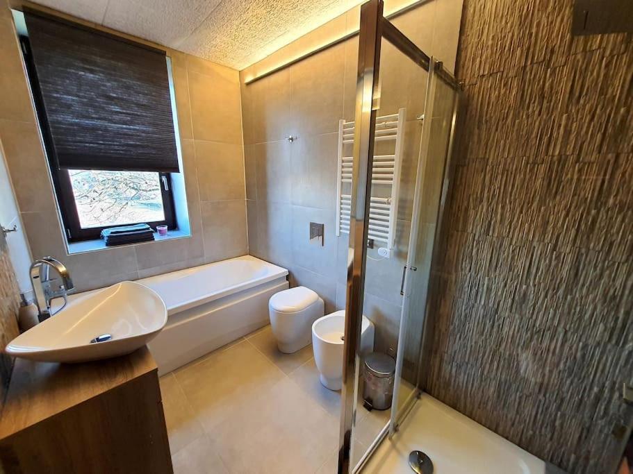 Fontanelice Villa Cristallo Private Apartment מראה חיצוני תמונה