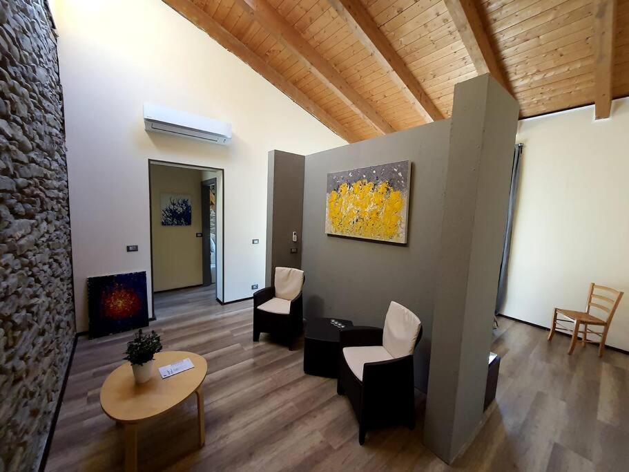 Fontanelice Villa Cristallo Private Apartment מראה חיצוני תמונה